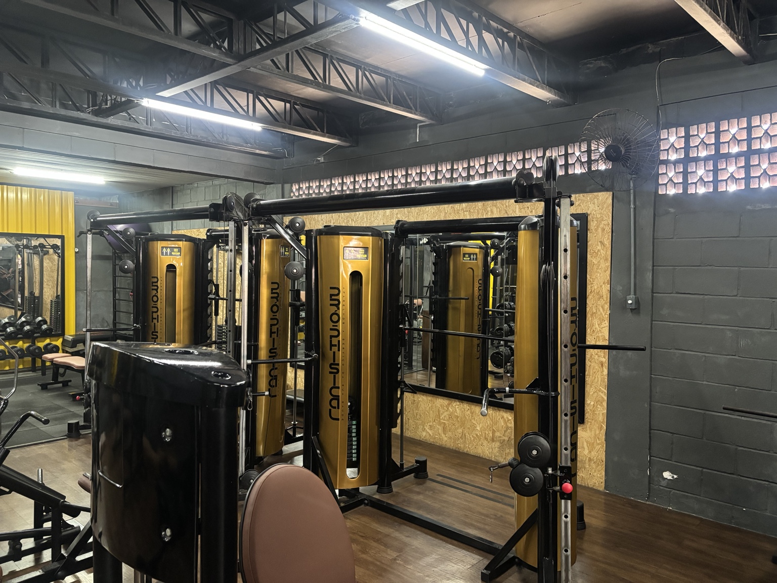 Equipamentos de musculação da Liboni Gym